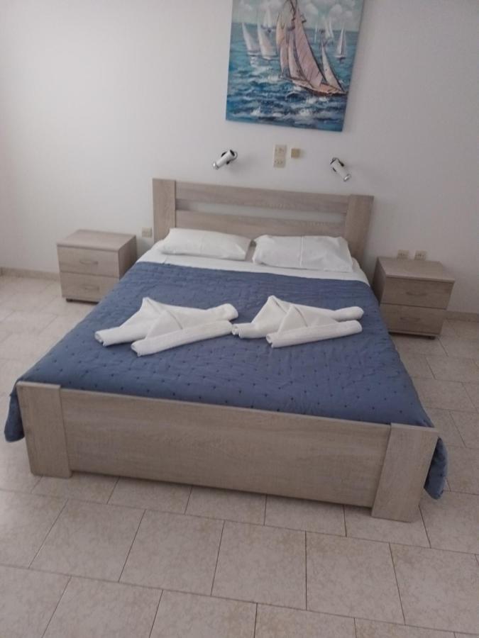 Holidays In Paros Alikí Exterior foto